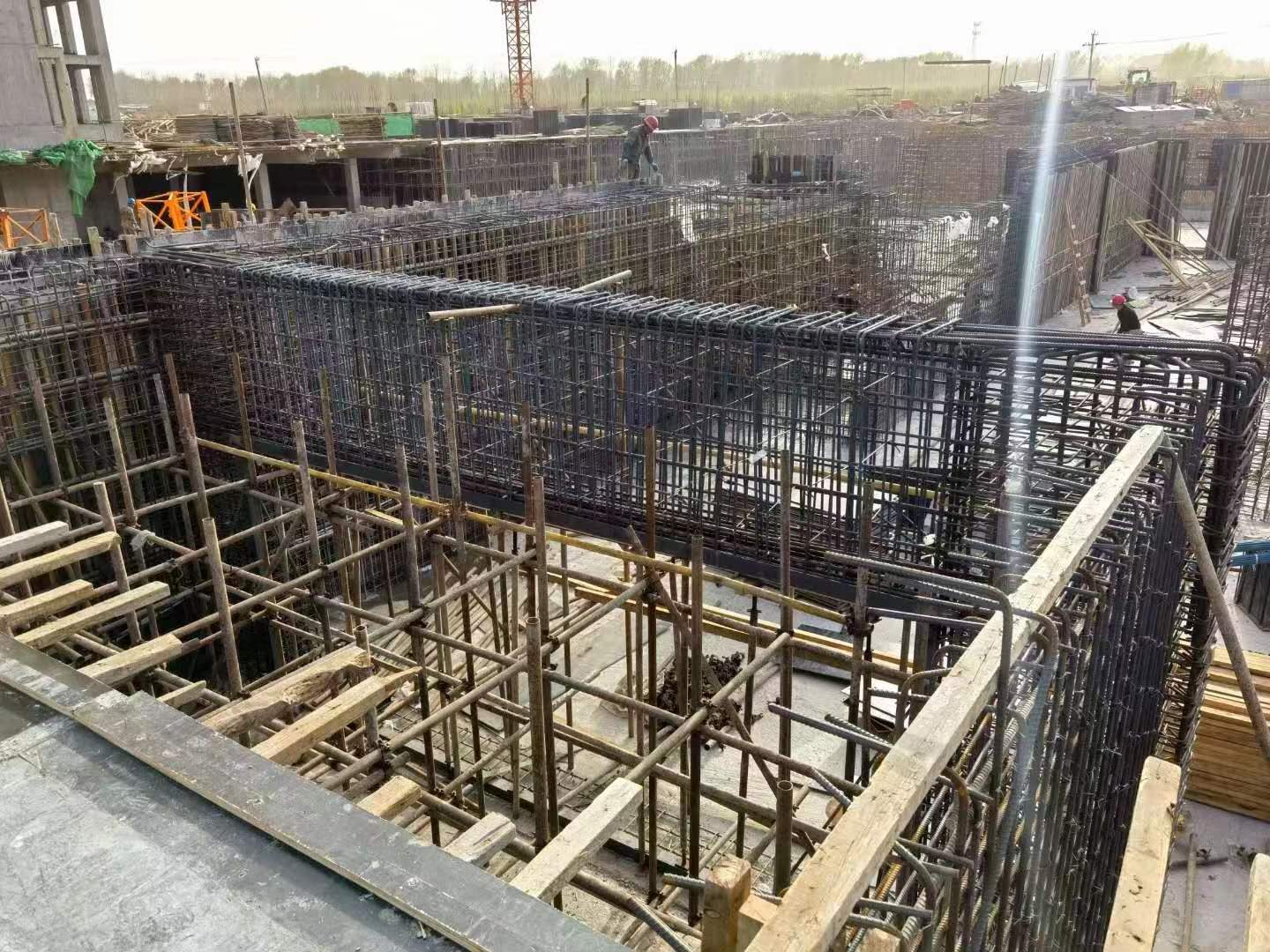 佛子山镇建筑基础筏板施工时混凝土有哪些常见问题?