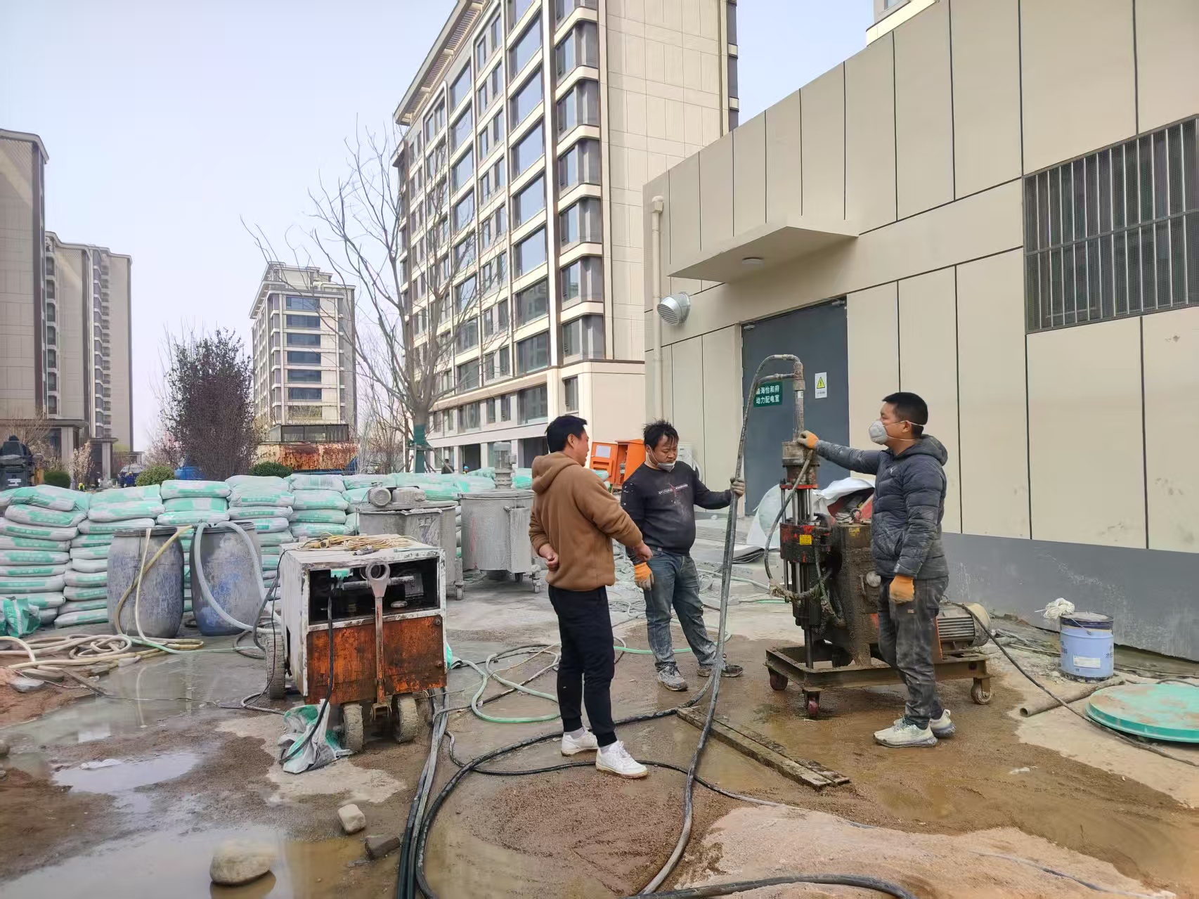 佛子山镇如何判断房屋地基是否稳定